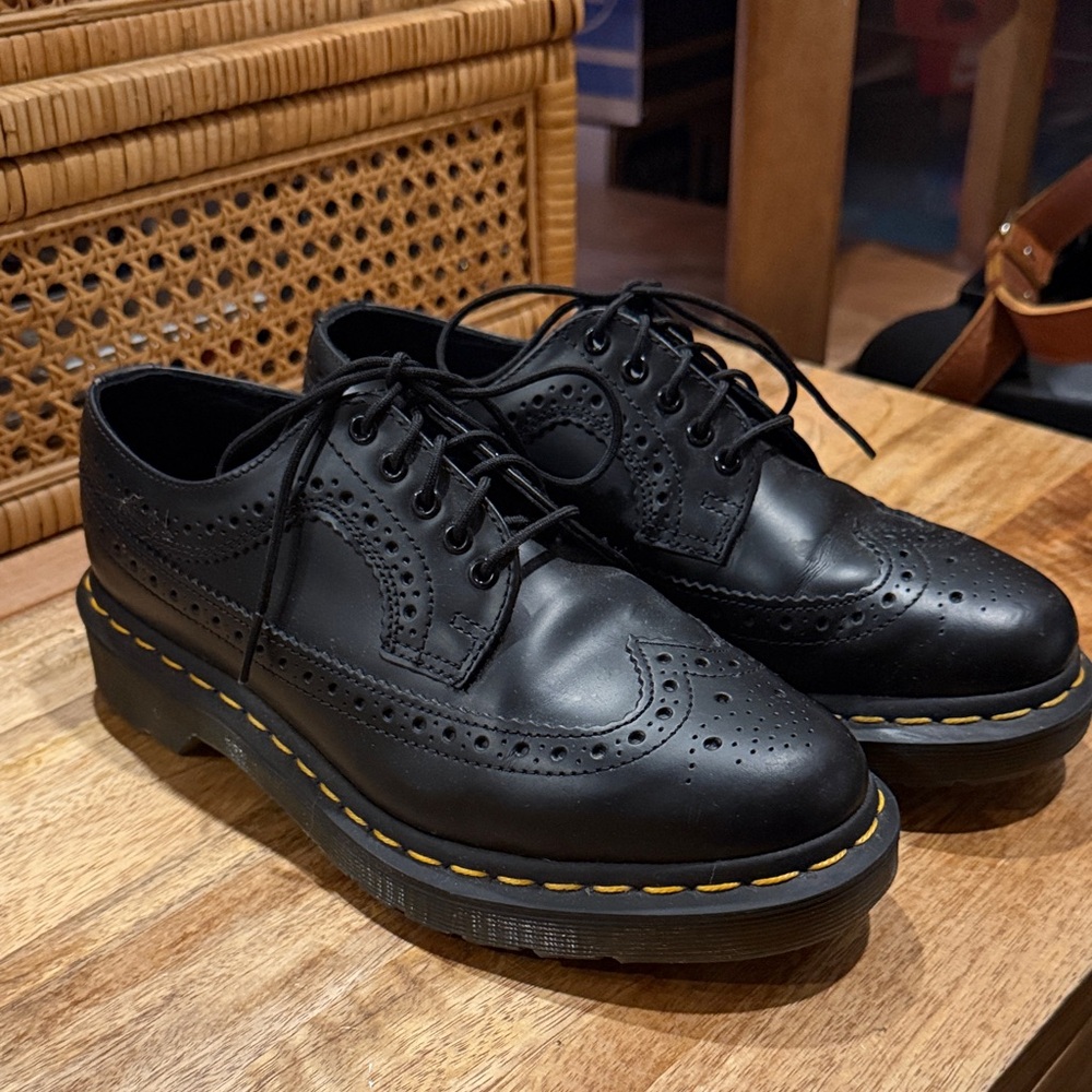 Black Leather dr. Martin Brogue Shoes like new